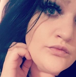 Meet your Posher, Delaney